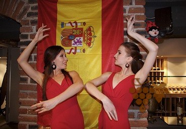 Испанский культурно-гастрономический вечер “Вино & Фламенко”